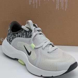 Nike Womens In-Season TR 13 PRM
Light Bone Zebra Volt
Training Shoe